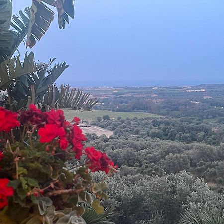 Agriturismo Catena Ciro Exterior foto