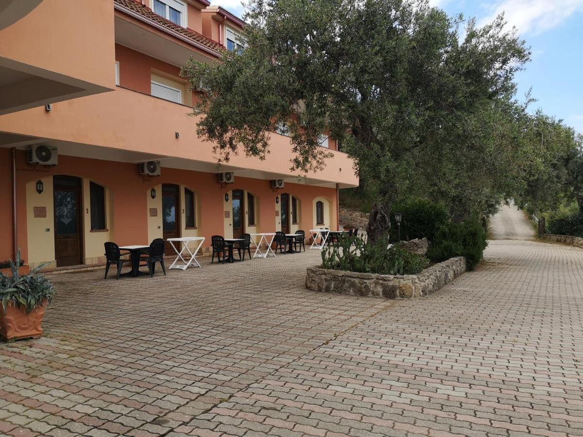 Agriturismo Catena Ciro Exterior foto